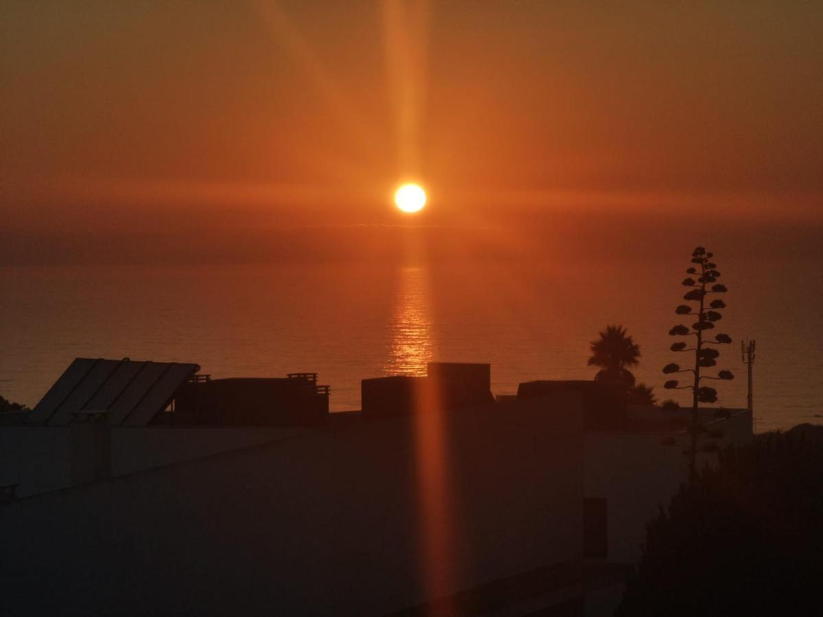 Amazing Lodge By The Ocean - Fully Equipped! Ericeira Exteriör bild
